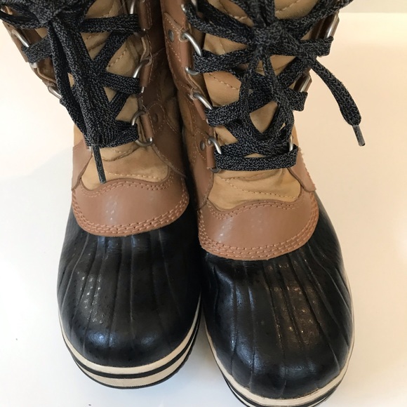 Sorel Joan Of Arcadia Winter Boots - Picture 4 of 13